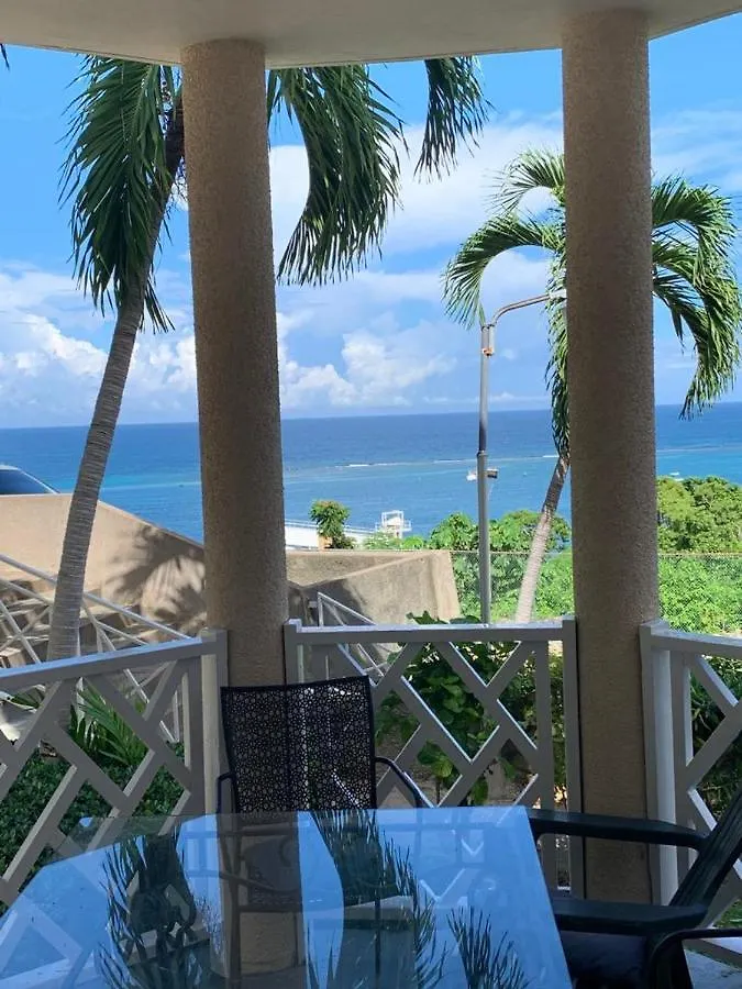 Apartment Secluded Studio@Sky Castles, Columbus Heights, Ocho Rios